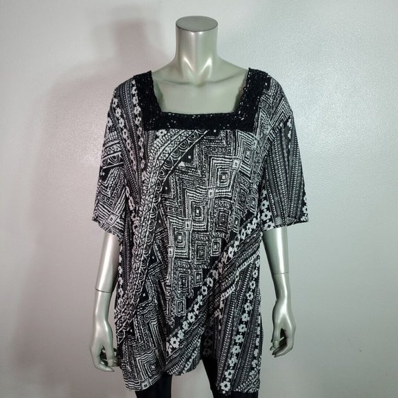 Catherines Top Plus Size 3X Petite Accordion Pleat Semi Sheer Stretch Black - Picture 2 of 6